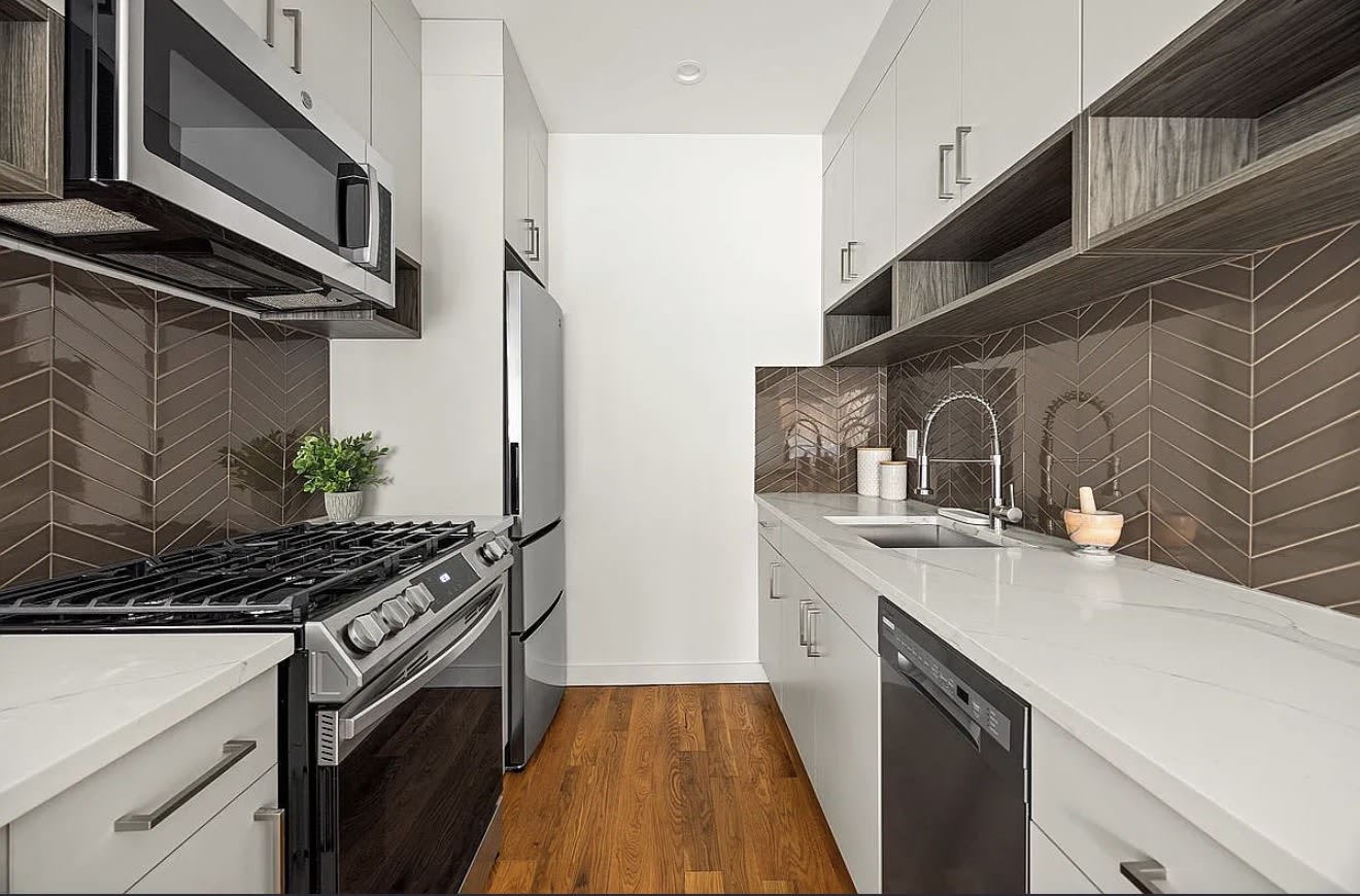 88 Marion St Apt 4A – photo 1