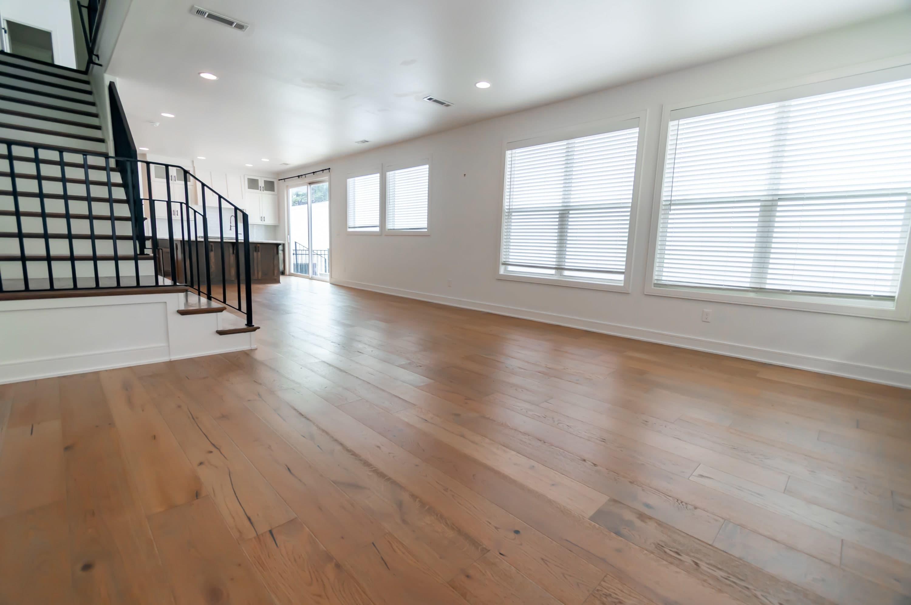 612 South Willow Avenue – photo 4