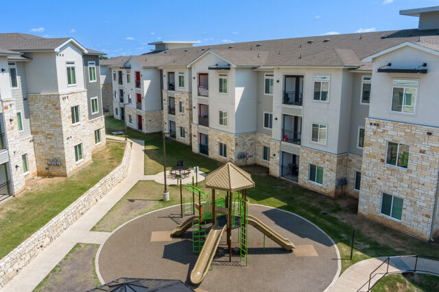 Estates At Norwood Affordable Housing – photo 4