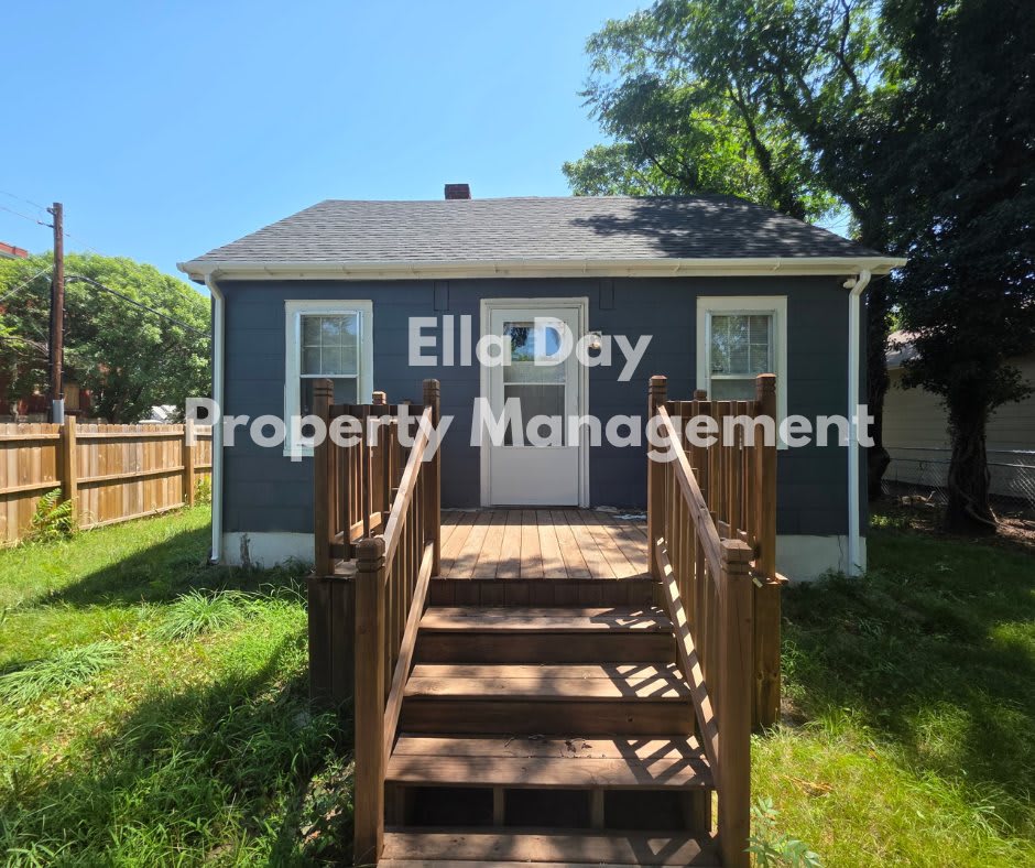 1002 South Topeka Street – photo 1