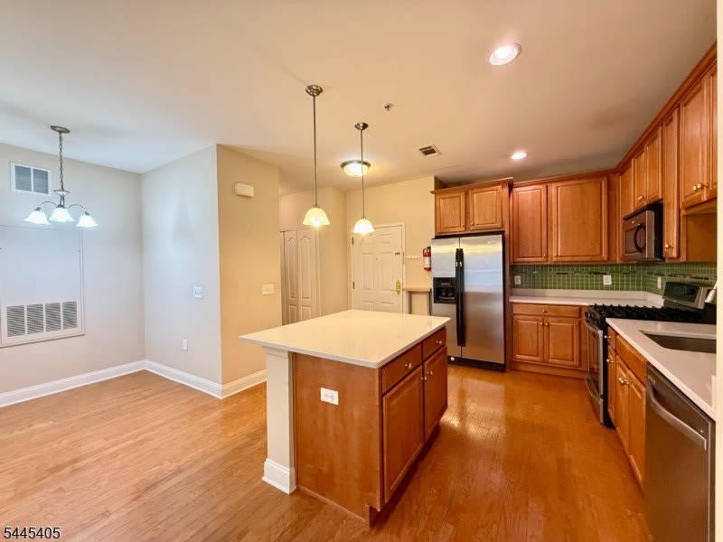 2214 Ramapo Ct – photo 4