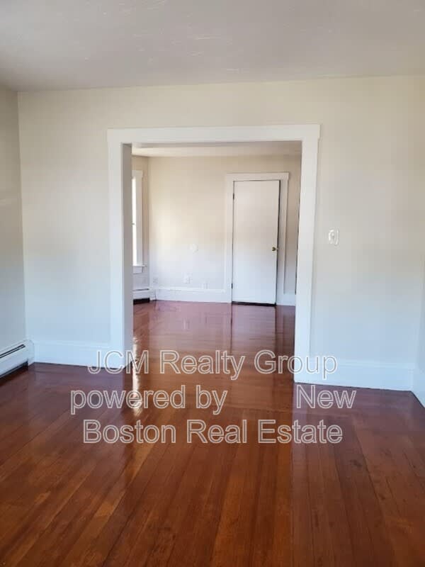 870 Moody – photo 3