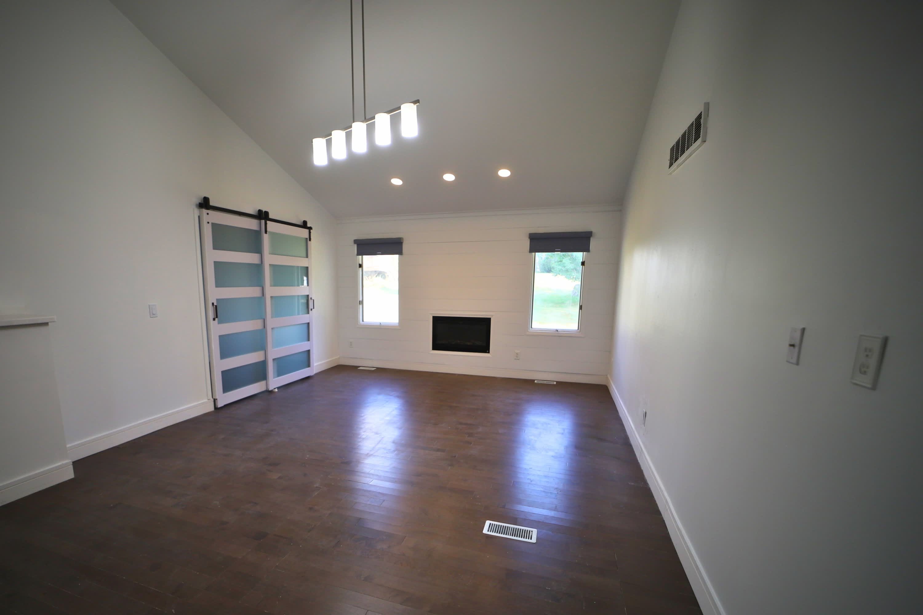 454 Woodland Drive West – photo 2