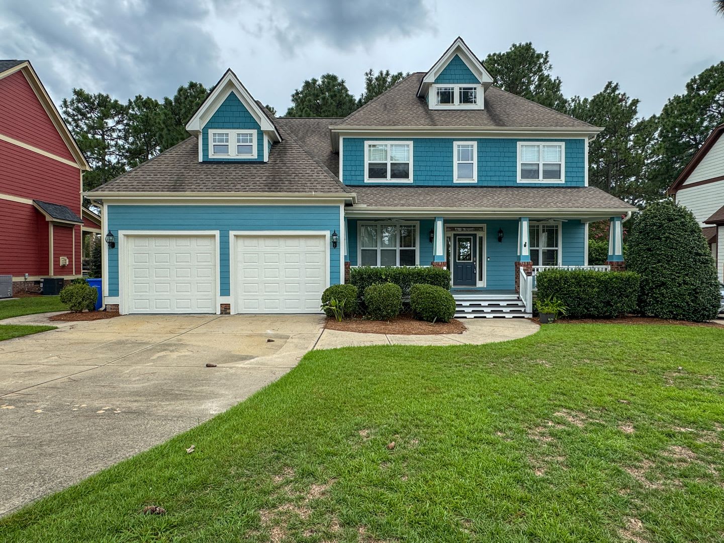 5 Bedroom Home in Gated Golf Course Community – photo 2