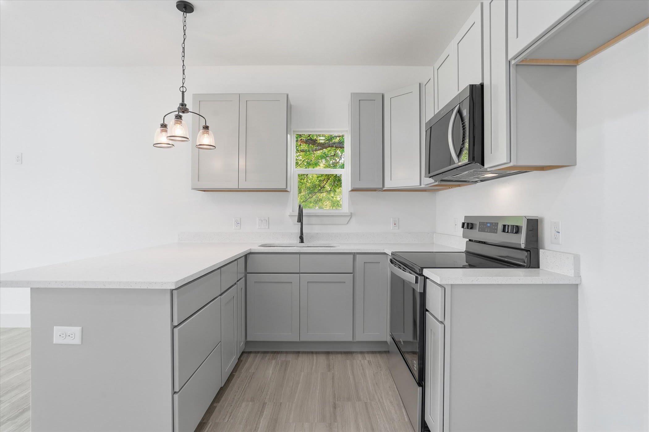 1613 SE Park Road – photo 4