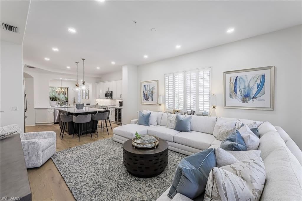 2630 Bolero Dr – photo 2