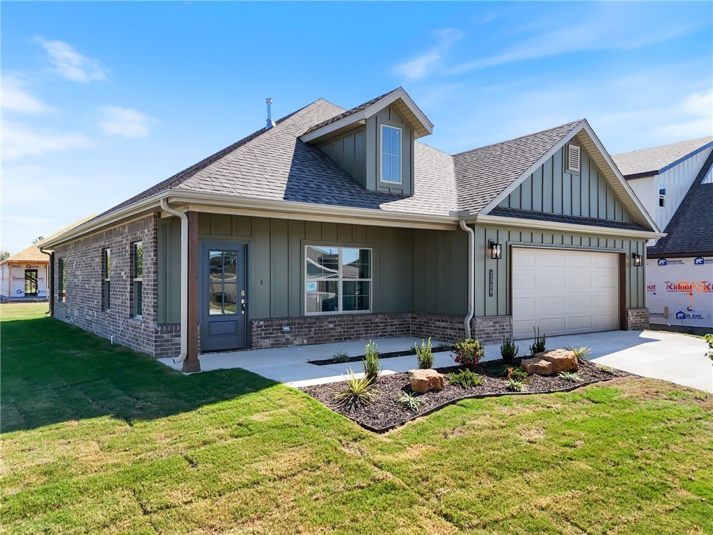 2309 N Presley Street – photo 2