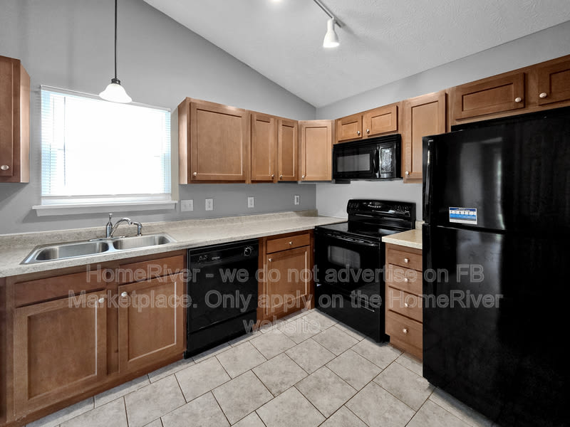 11302 Lynchburg Way – photo 4