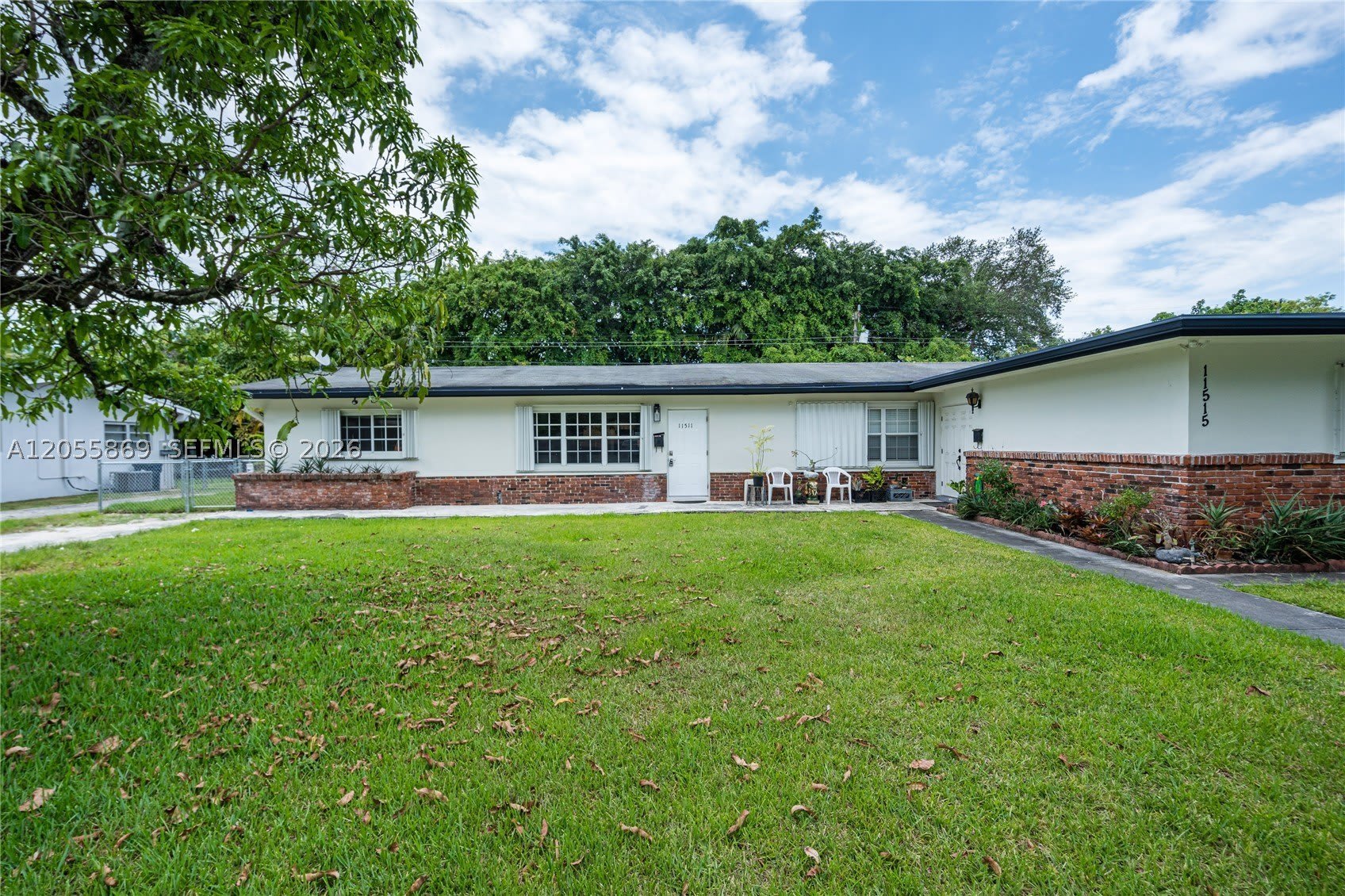 11511 SW 81st Rd – photo 1