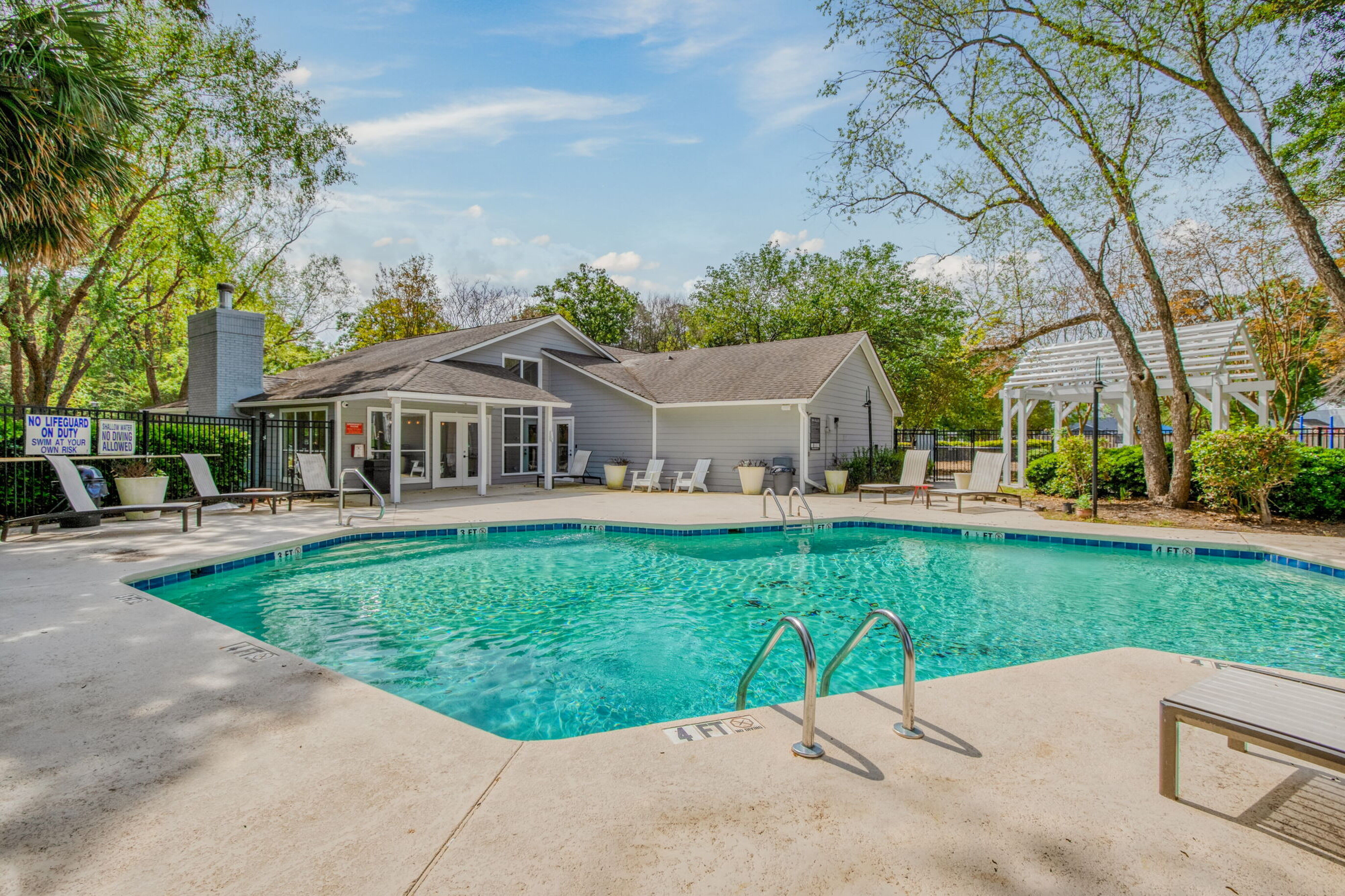 Ellevate North Charleston – photo 1