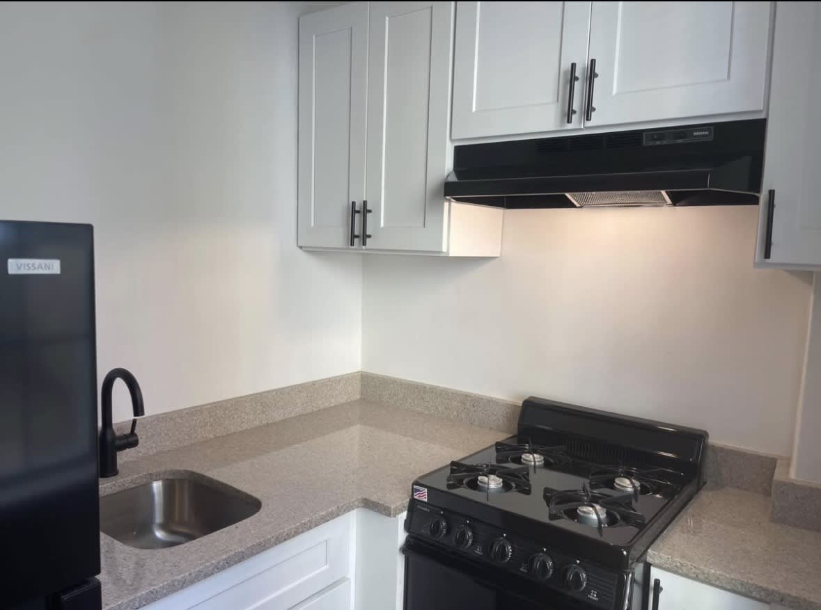17 Seventh St – photo 2