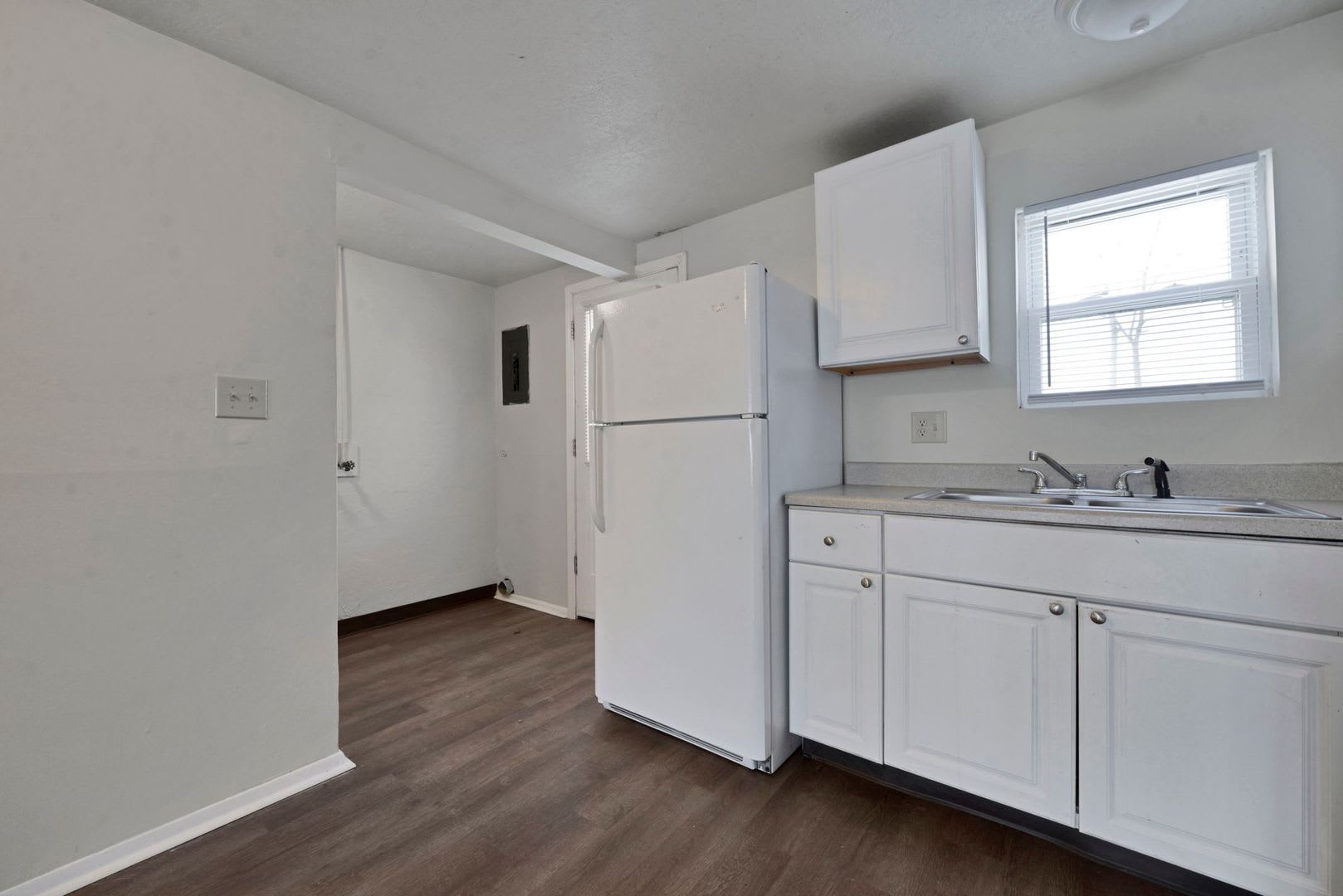 2 Bedroom Subsidy Friendly Apartment – photo 1