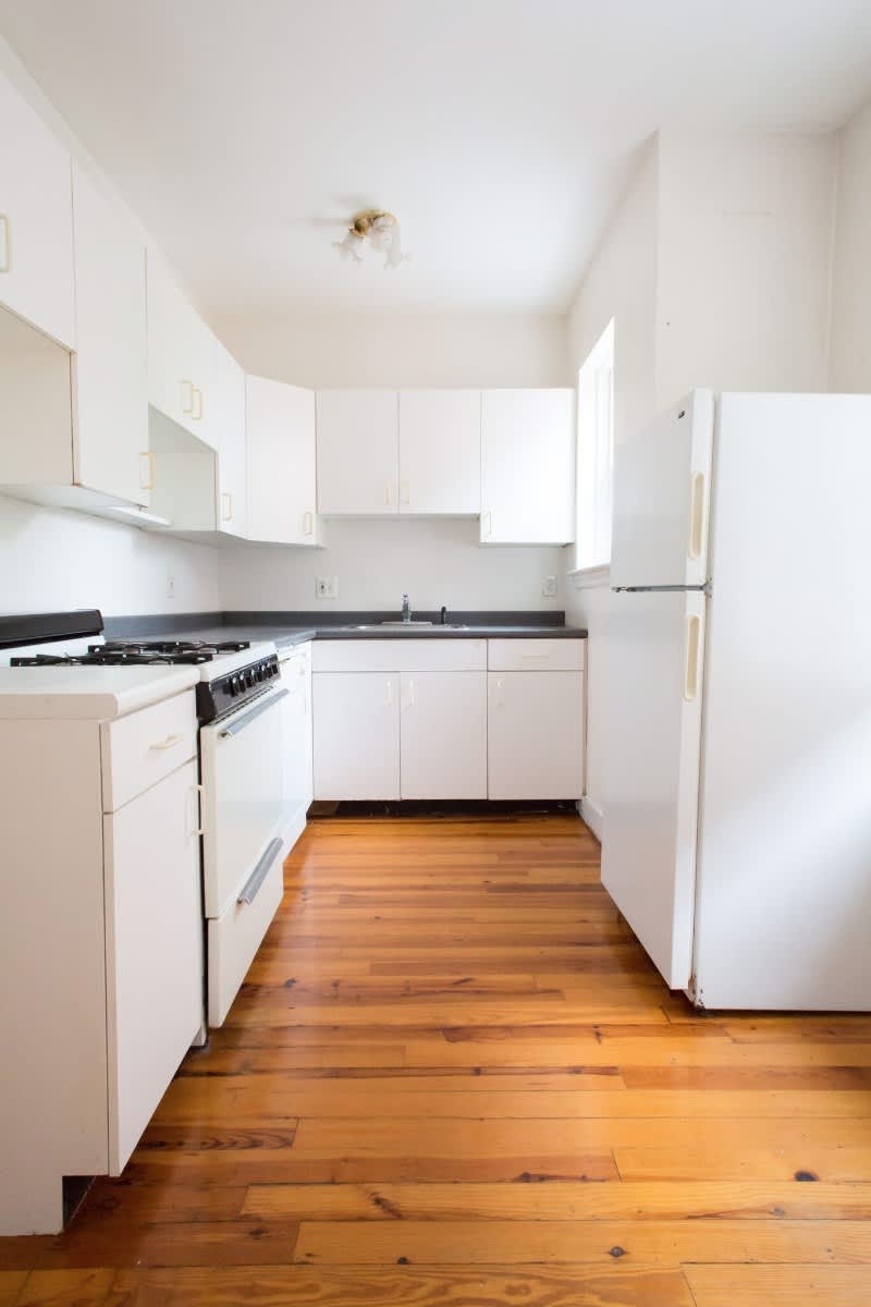 22 Fairbanks St – photo 2