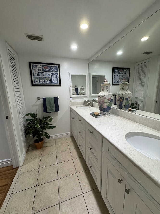 3062 Eastland Blvd Unit 205 – photo 5