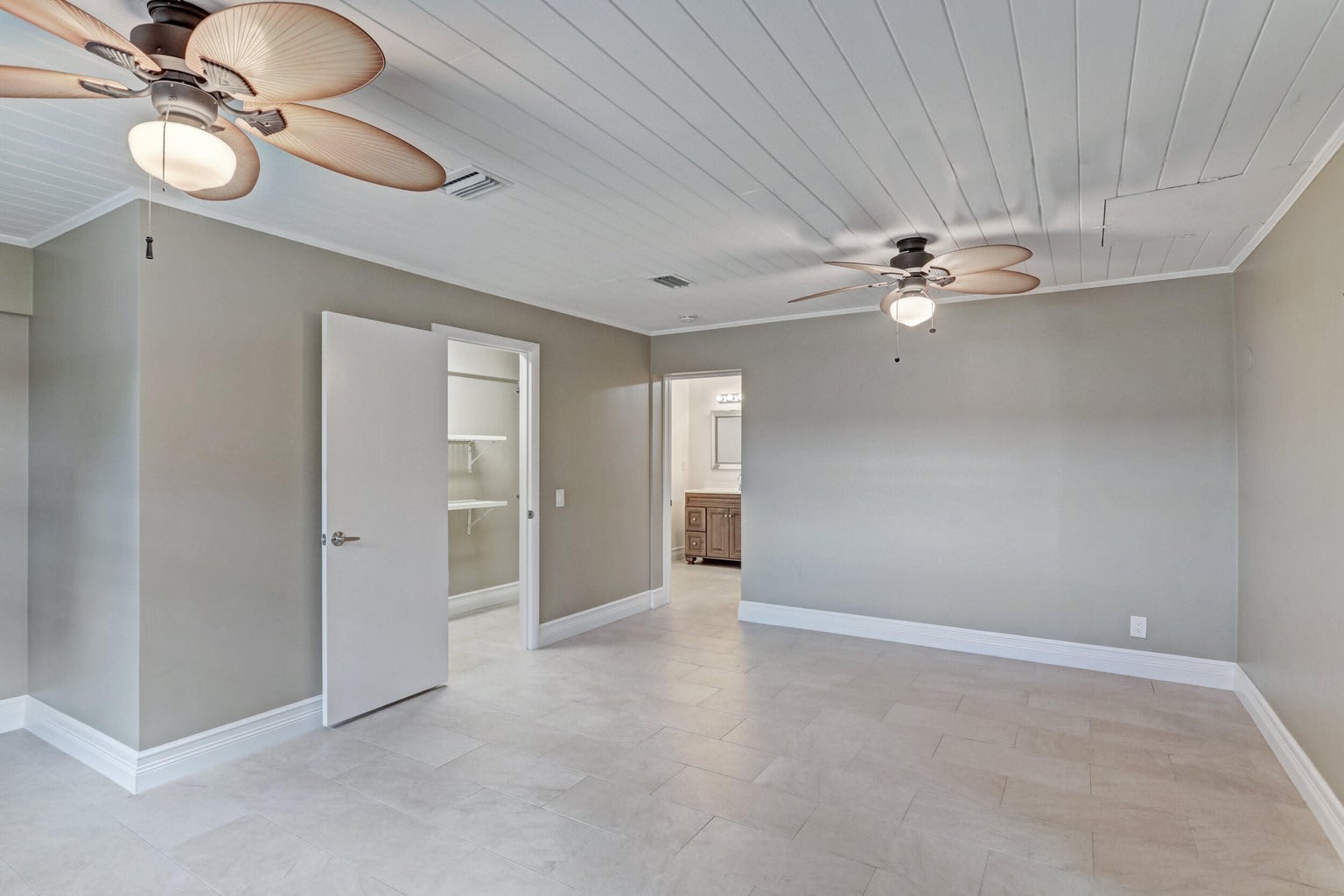 2545 Venice Drive – photo 4