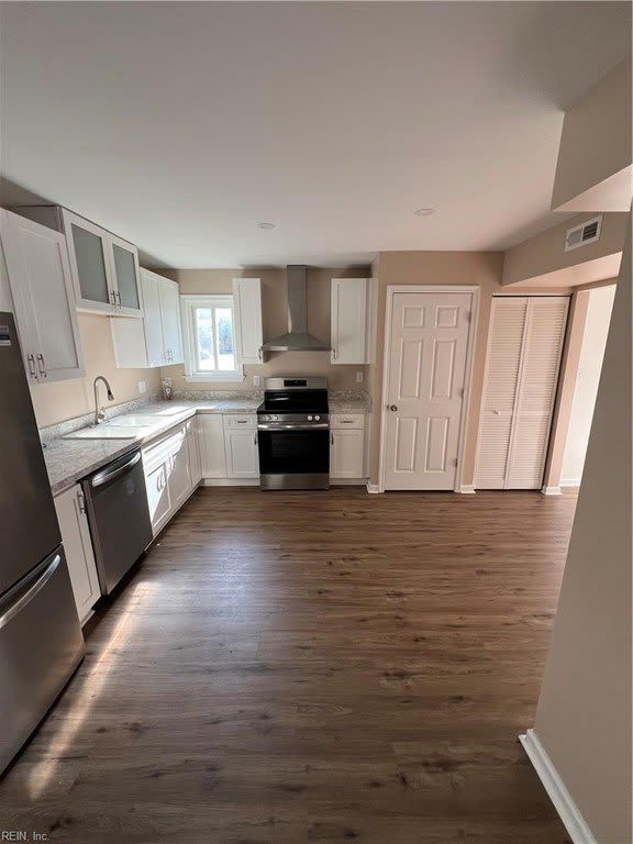 6451 Edward Street – photo 5