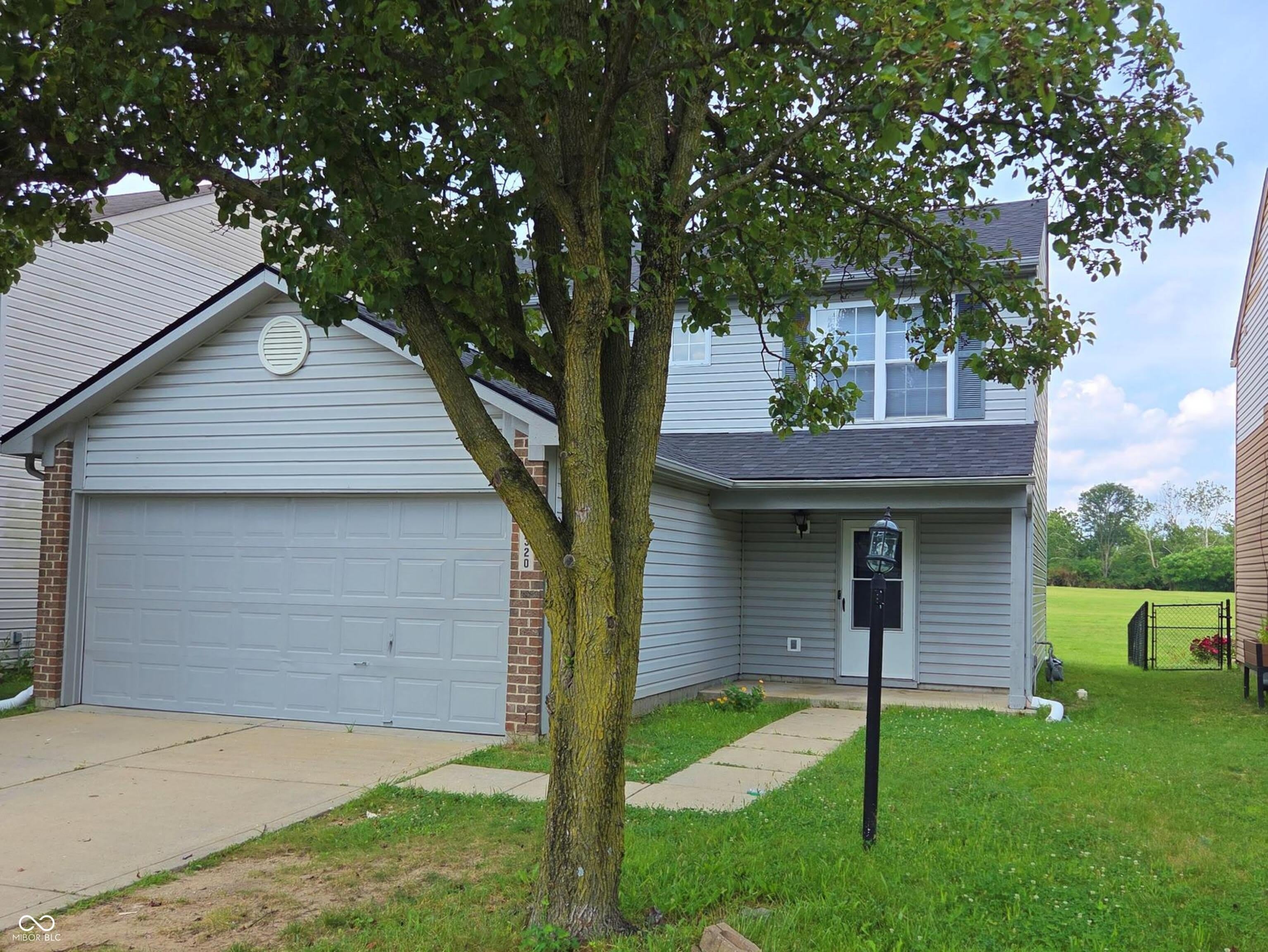 4320 Village Bend Lane – photo 3