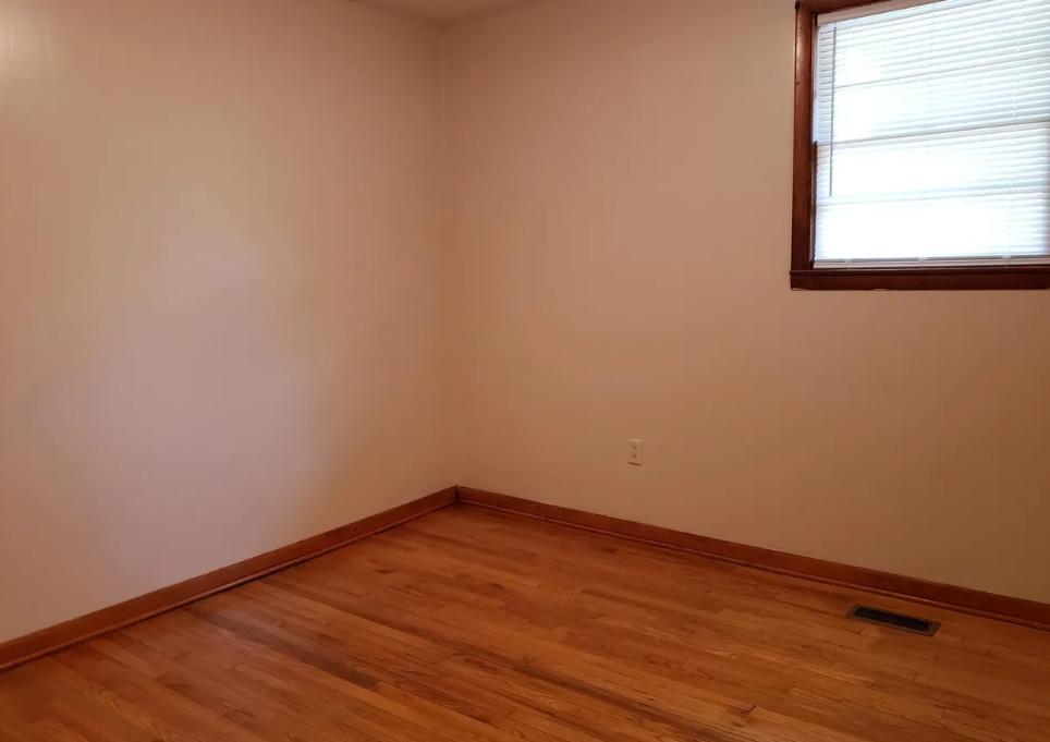 8520 Peeles Chapel Rd – photo 4