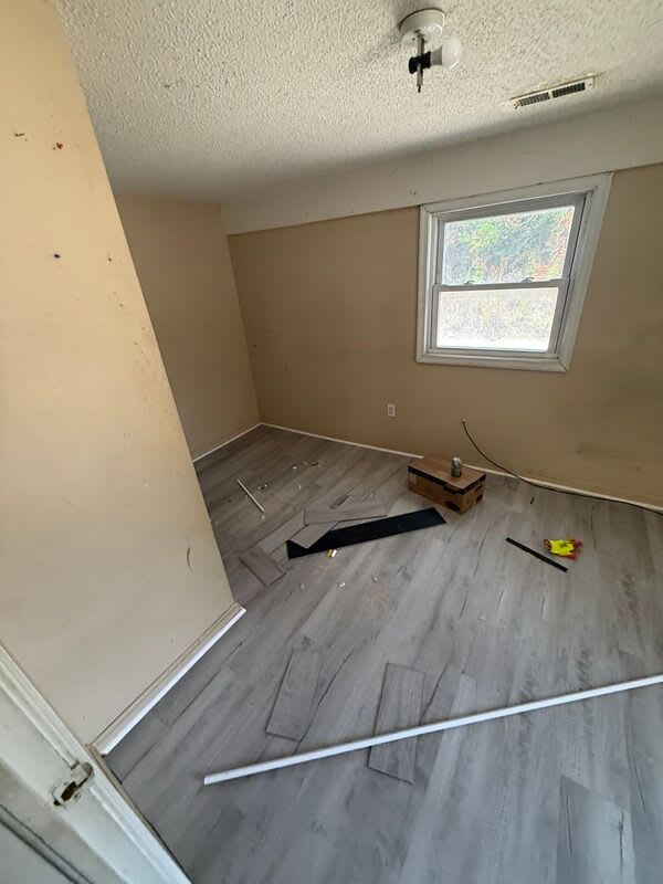 1214 B Manning Rd – photo 4