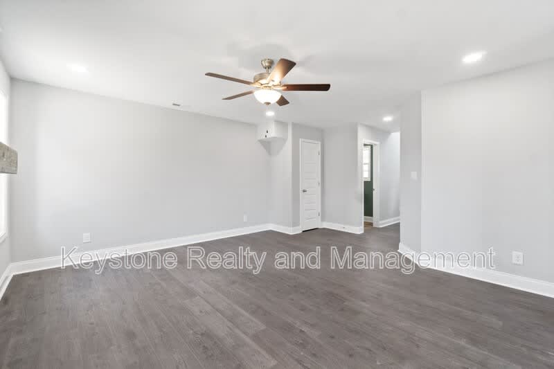 1093 Winesap Road – photo 5