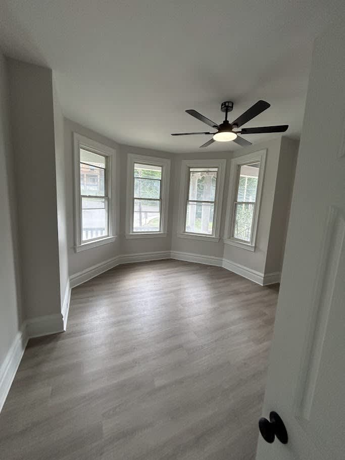 1494-1496 Crafton BoulevardApartment 1 – photo 5