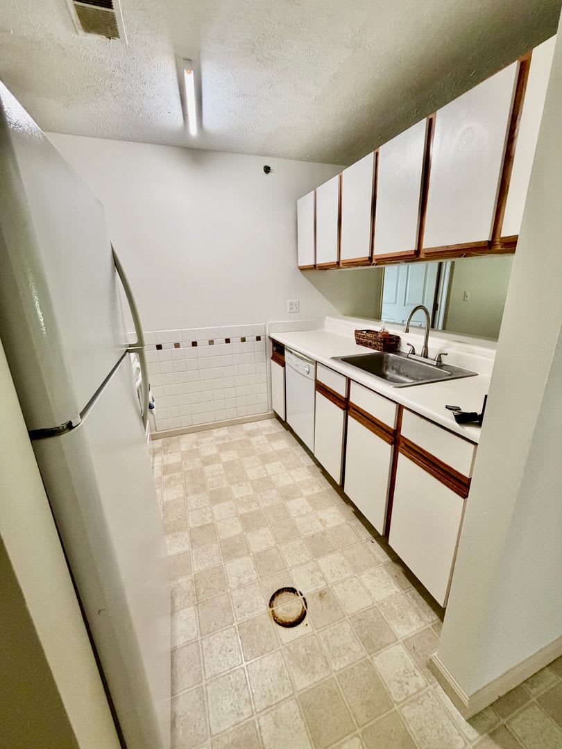 7205 University Ave – photo 4