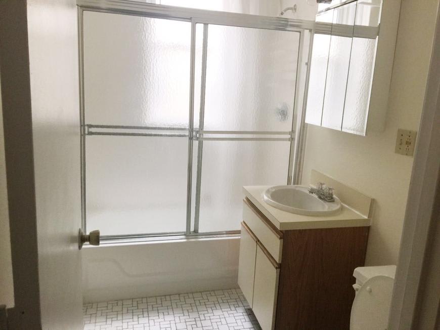 1423 commonwealth Ave. – photo 3