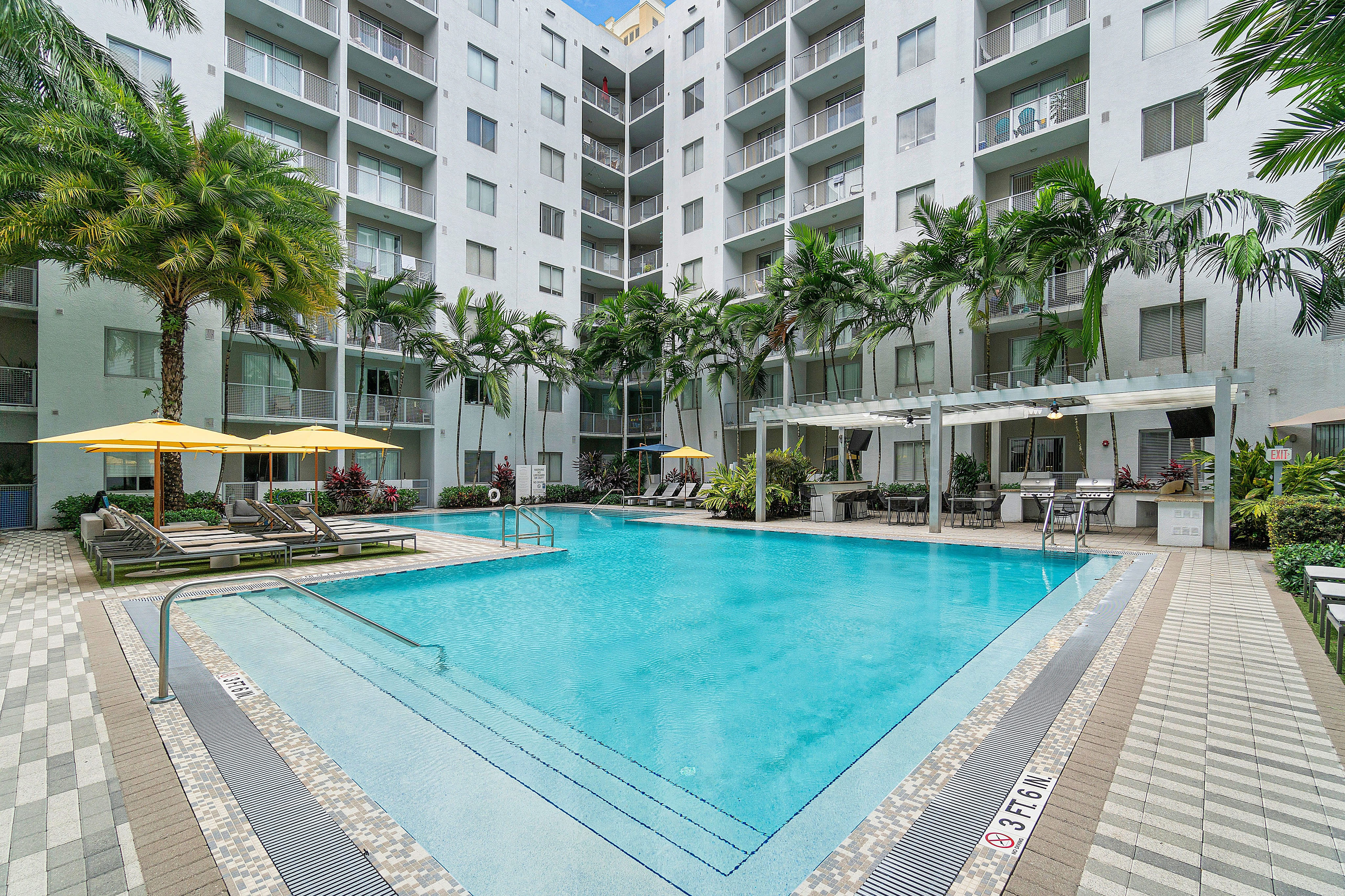 Pearl Dadeland – photo 3