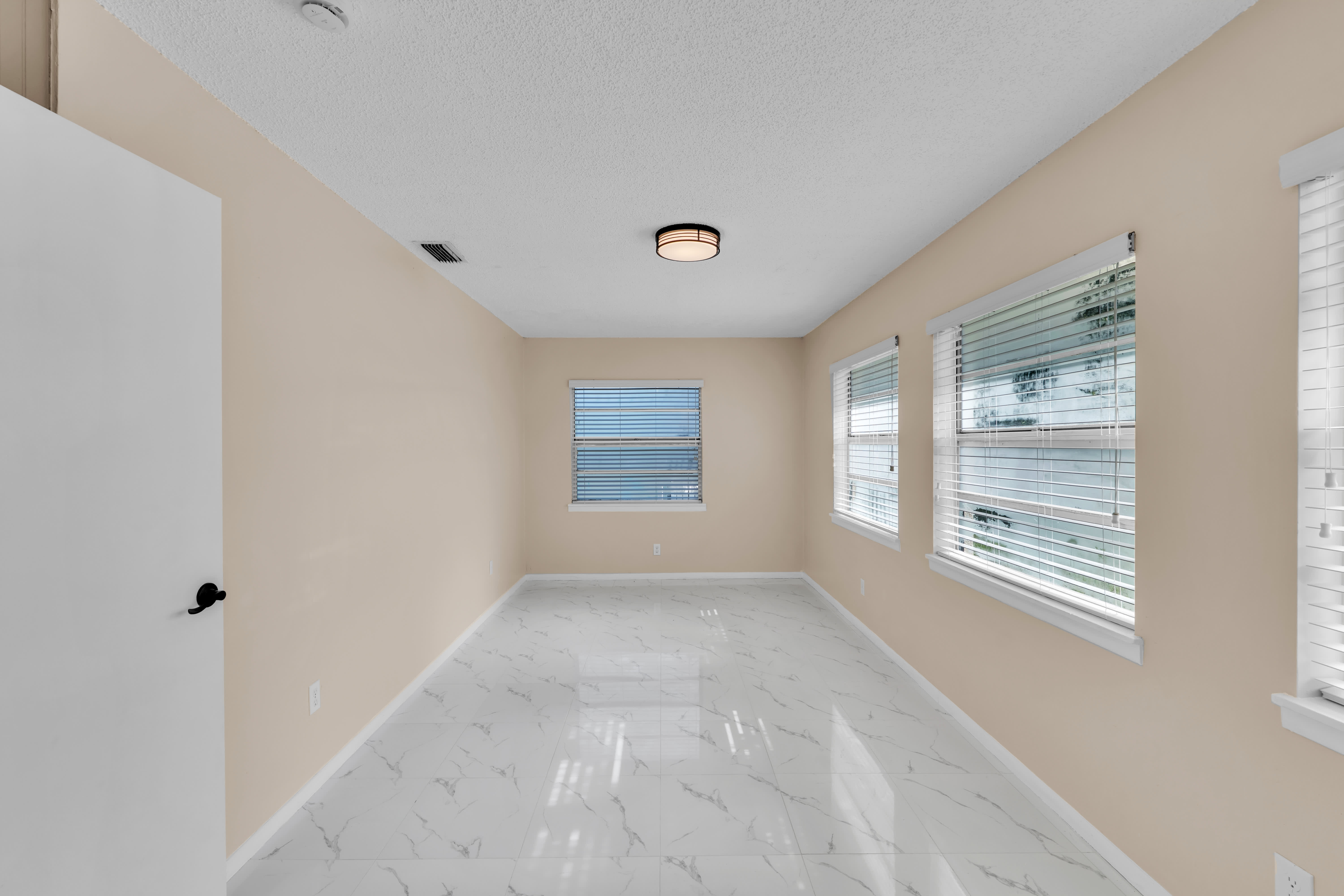 2809 Jefferson Parkway – photo 2