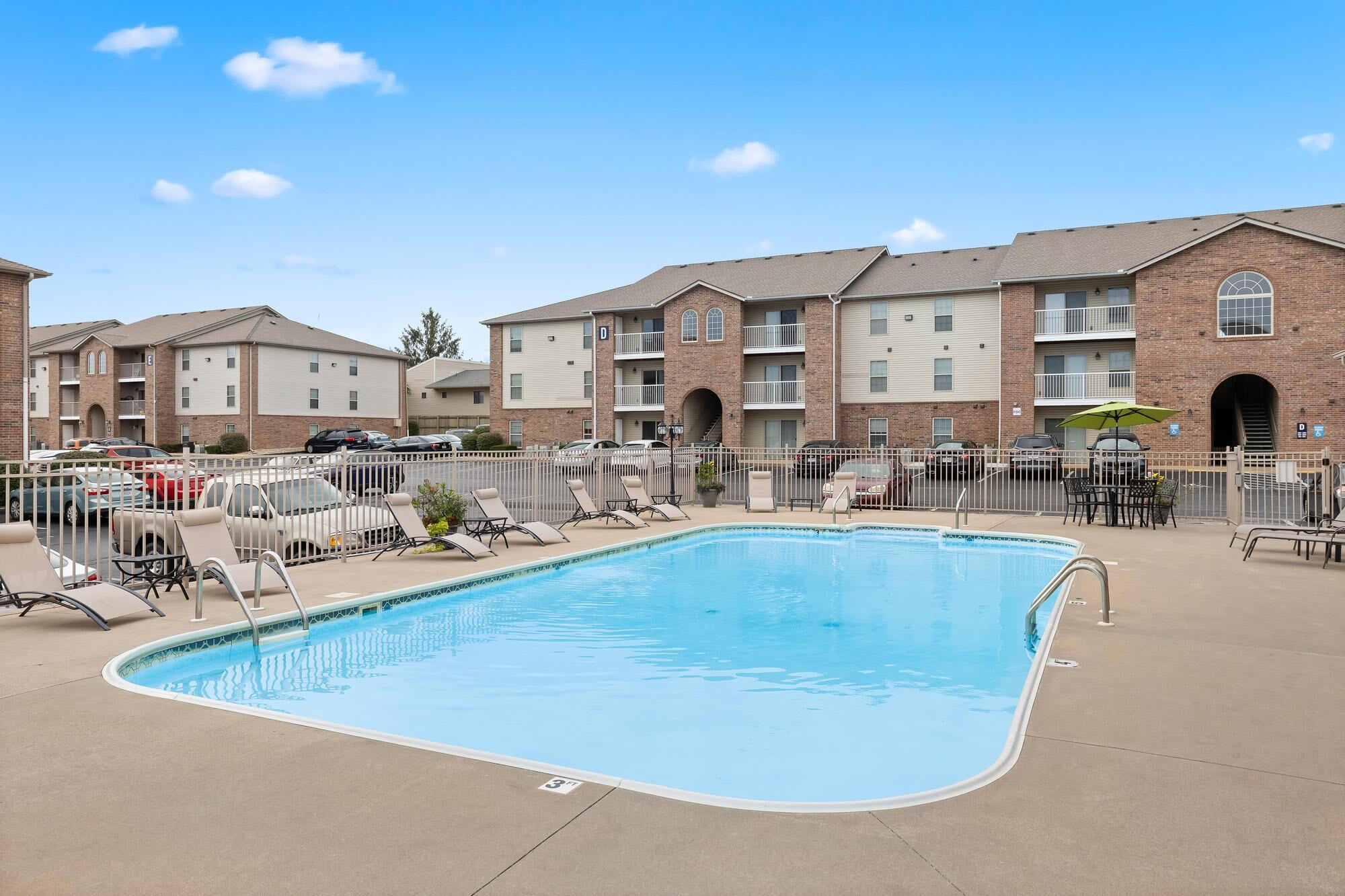 Sherwood Village – photo 1
