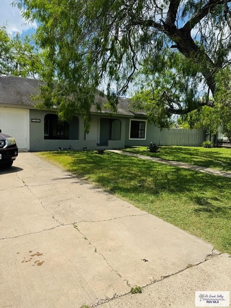 1201 BEN LORA LN – photo 2