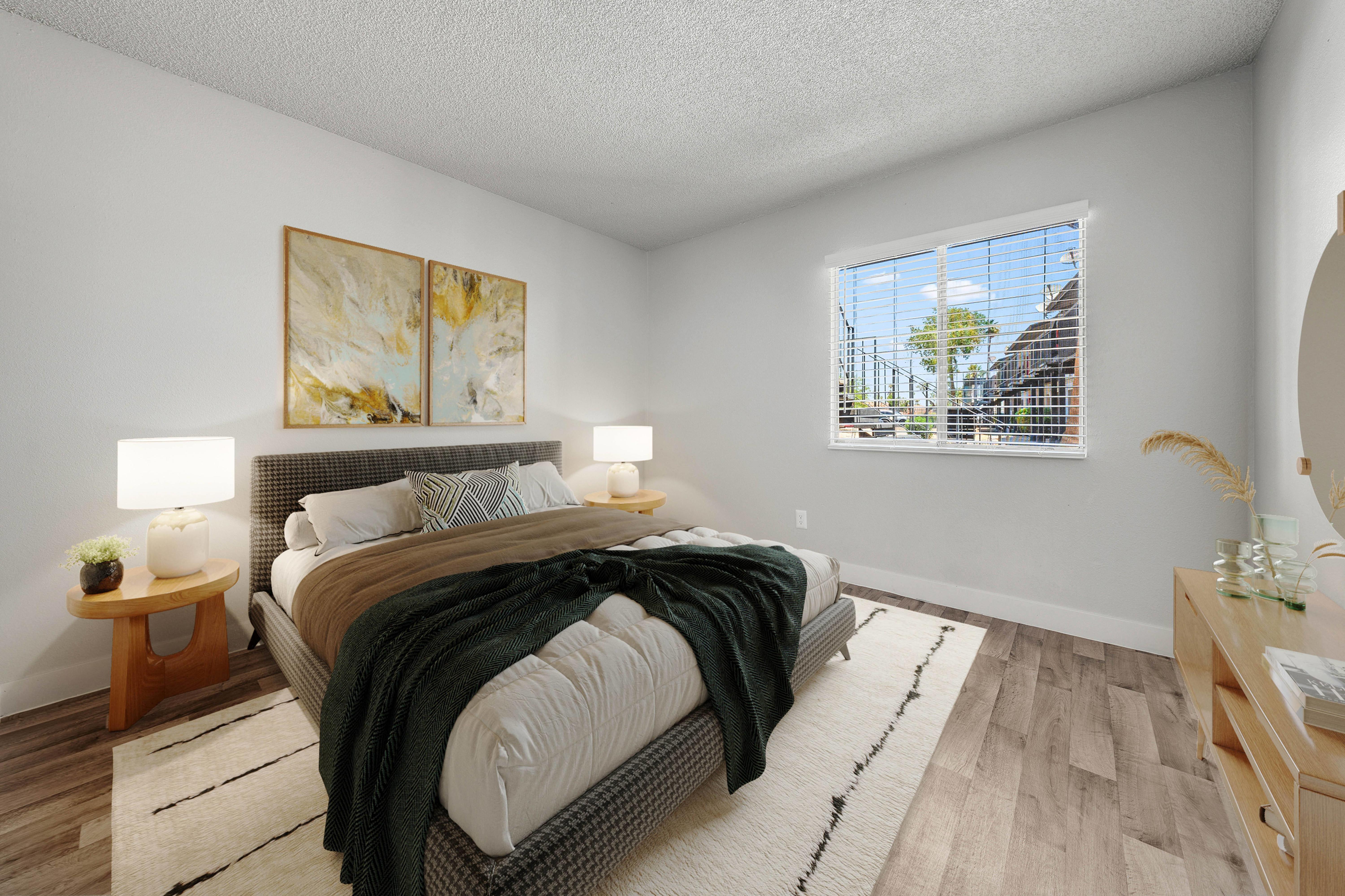 2025 West – photo 4