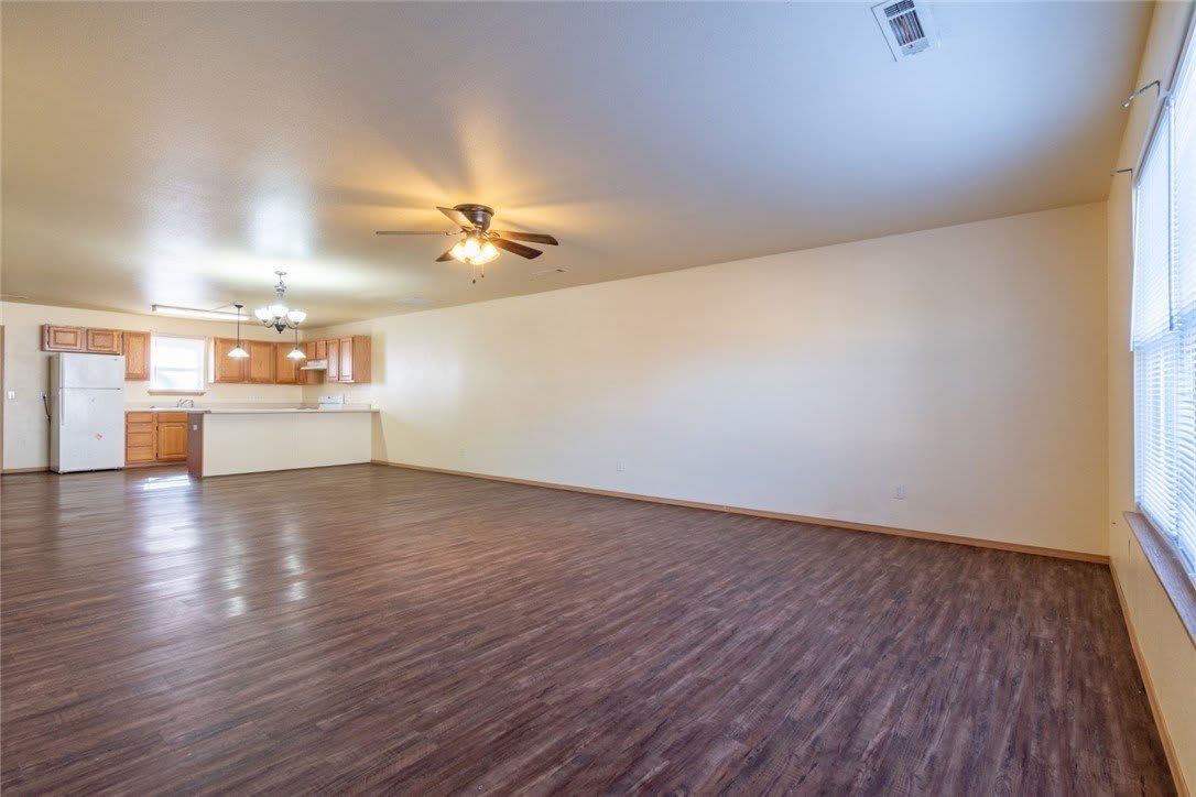 210 Meadow Court – photo 2