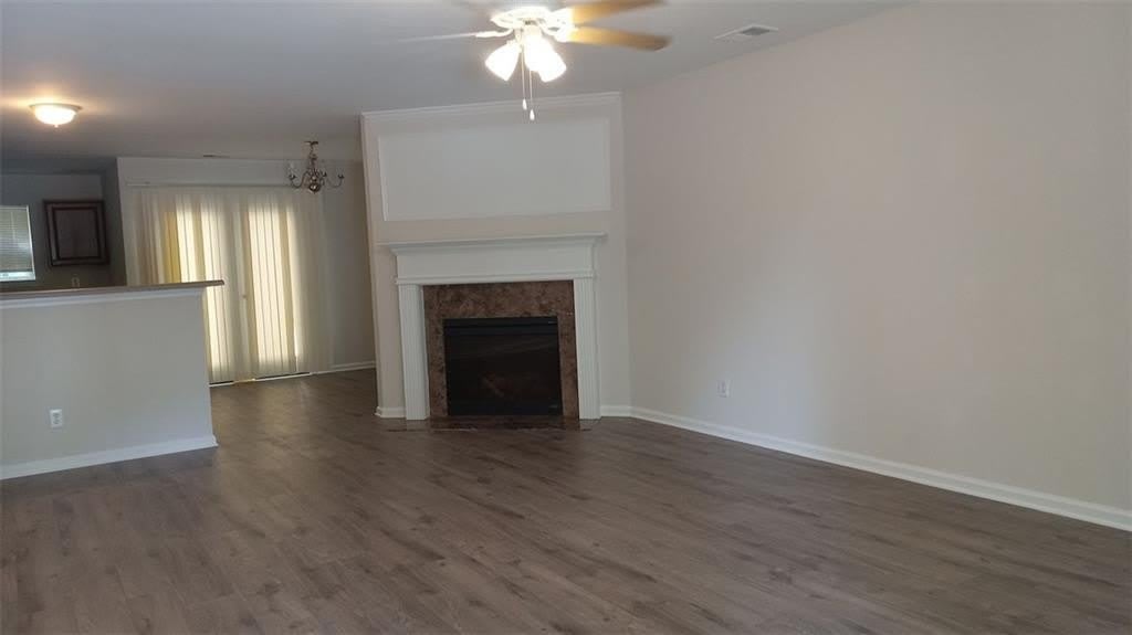 755 Crestwell Circle Sw – photo 2