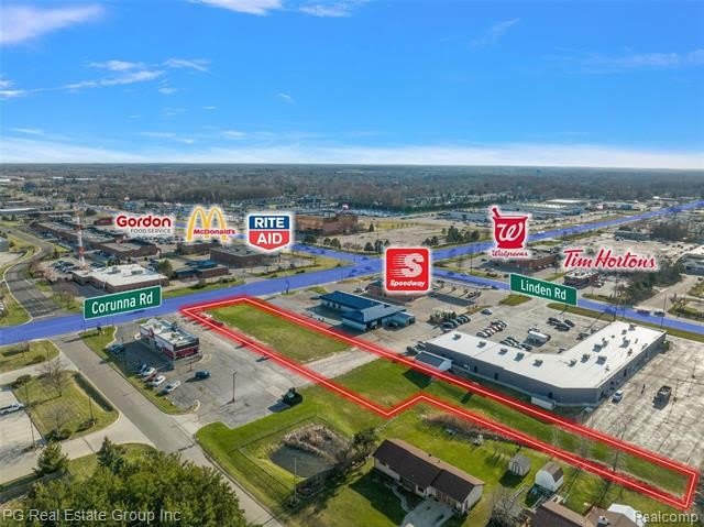 4480 CORUNNA Road – photo 3