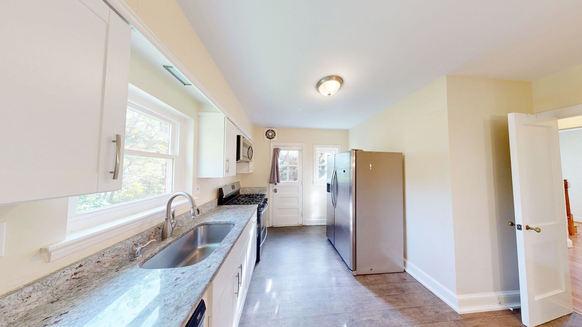 Wonderful 4Bed 3 5Bath In Silver Spring – photo 5