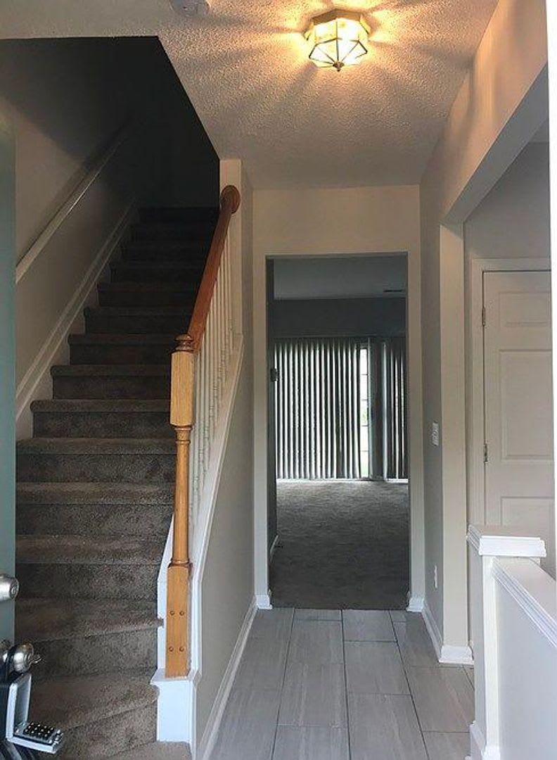 Stunning 2 Bedroom Townhome Near KSU – photo 5