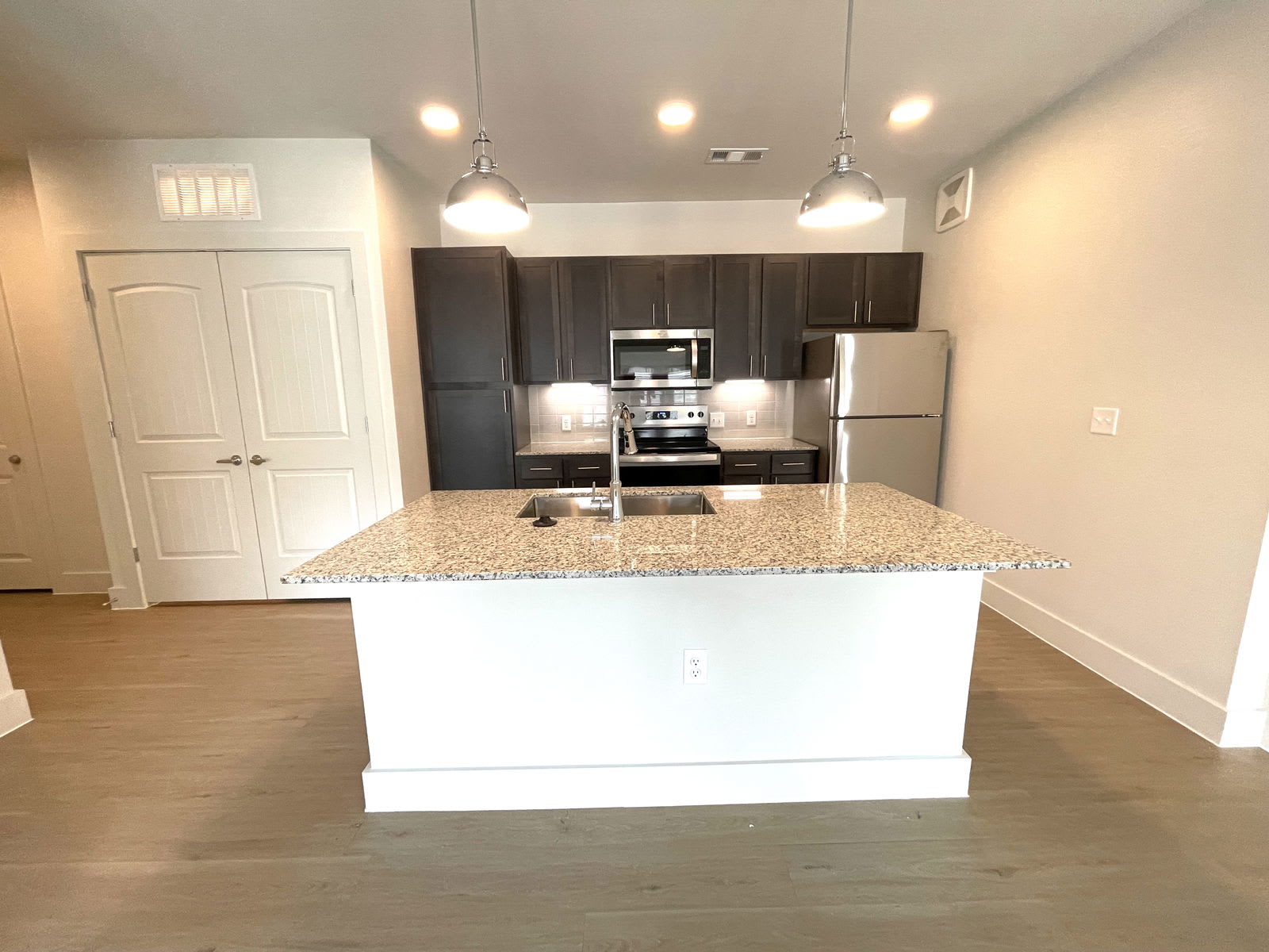 4525 South Legacy Drive – photo 2