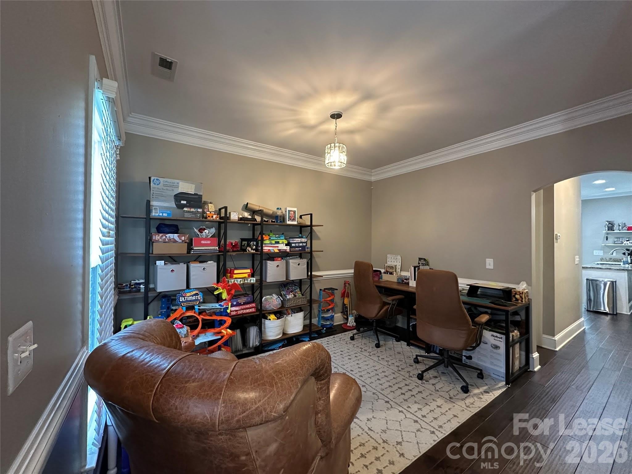 819 Stargard Court – photo 4