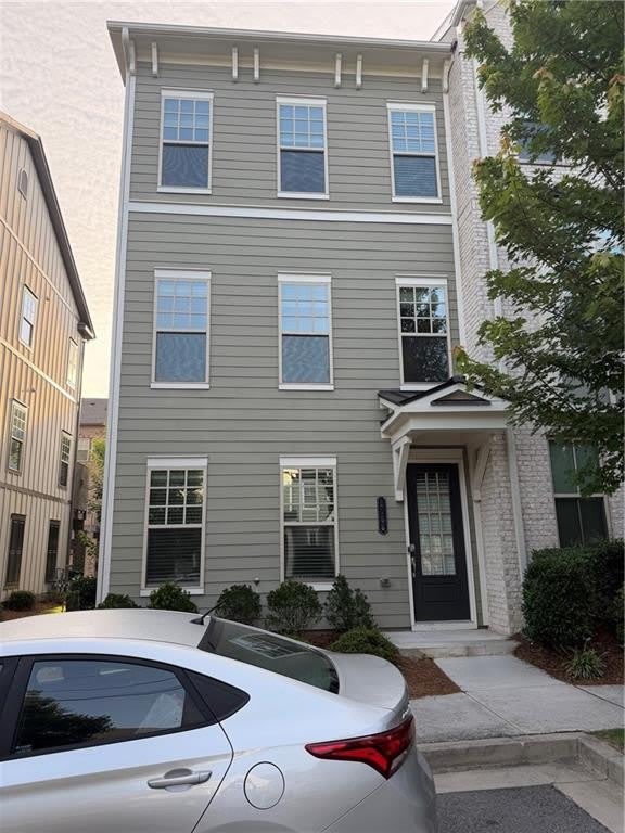 2568 Morehead Street – photo 2