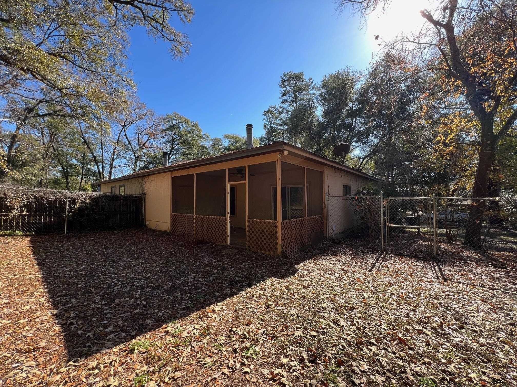 2552 Panther Creek Road – photo 2