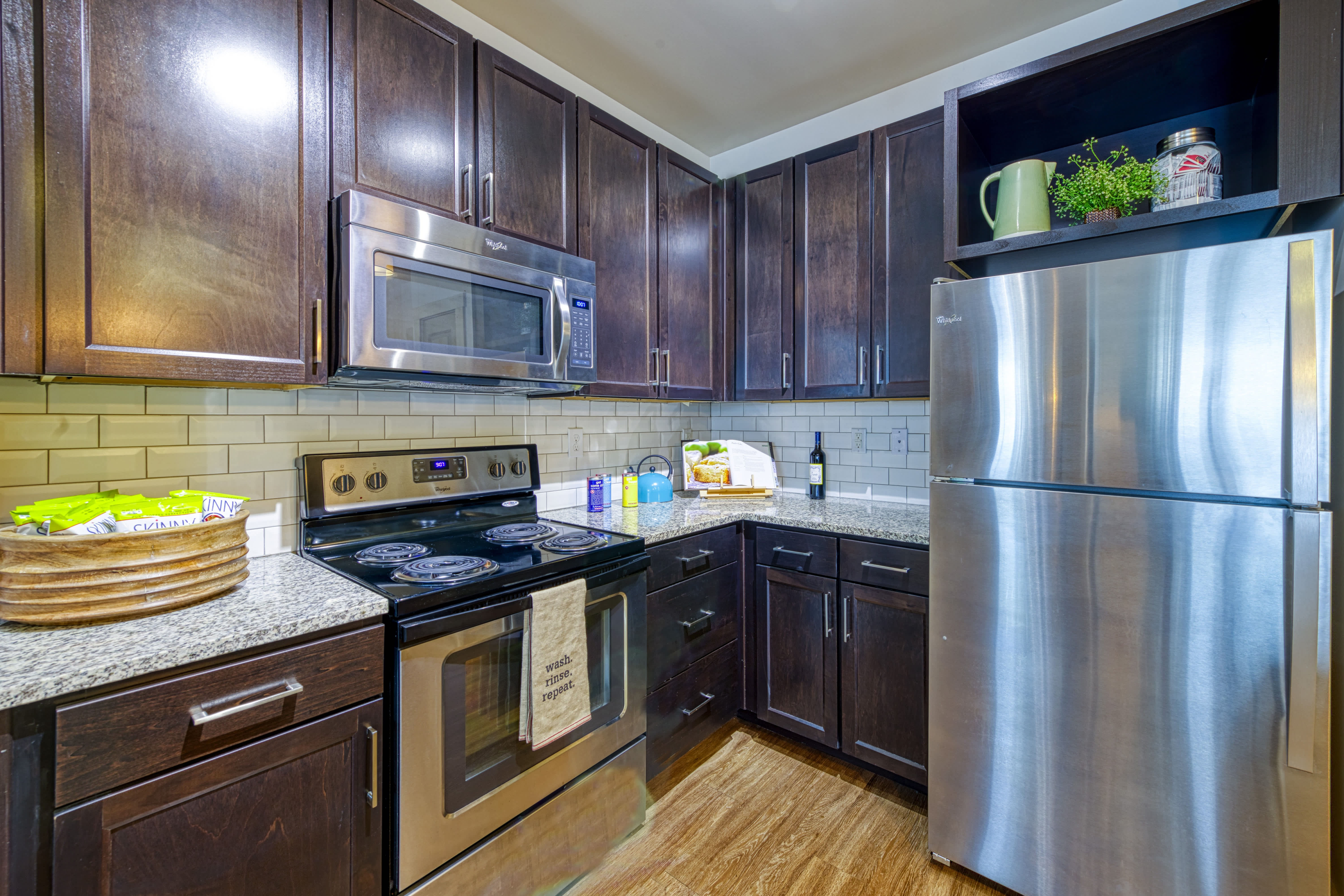 4700 Colonnade – photo 3