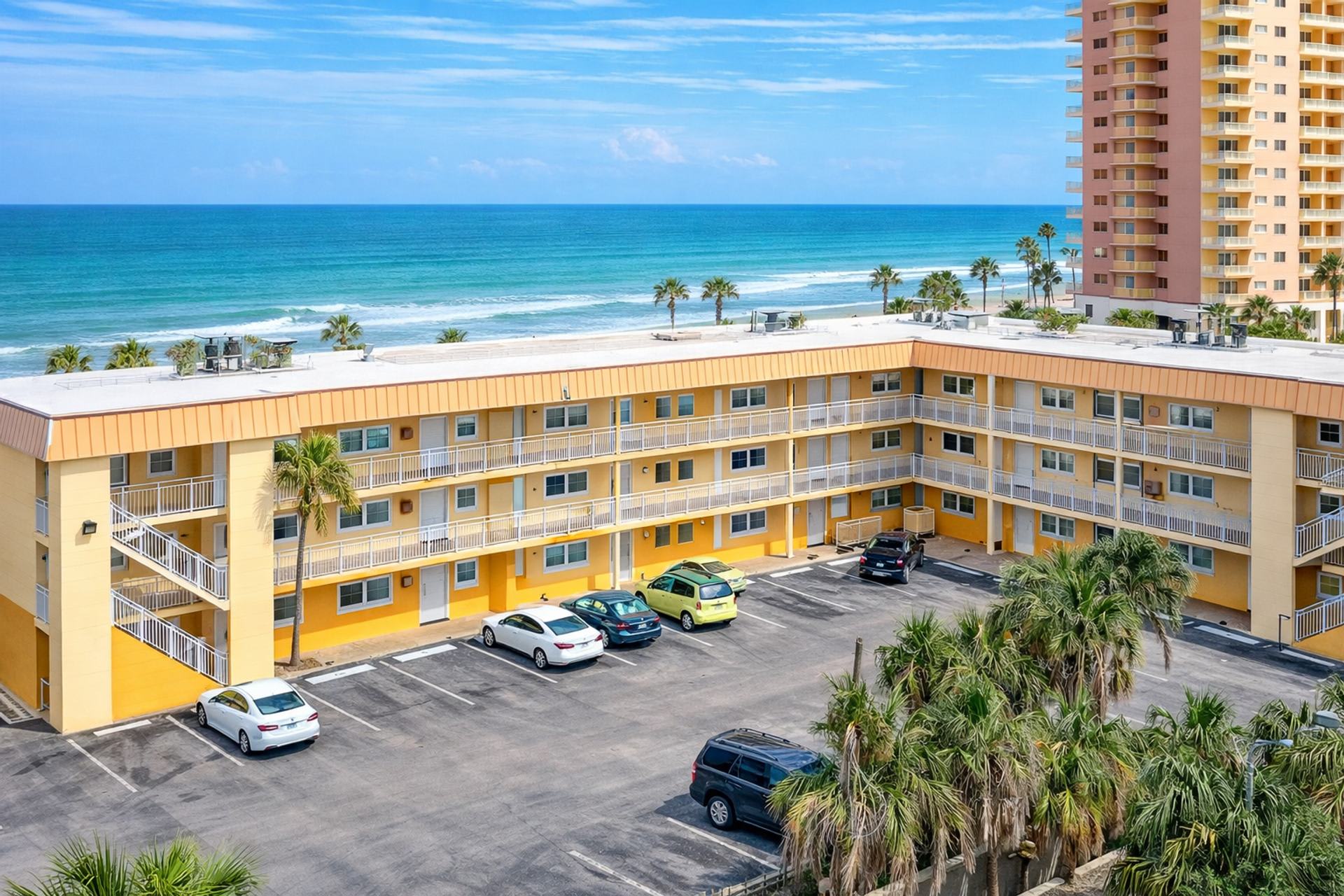 2 bedroom 2 bathroom unit available now – photo 1
