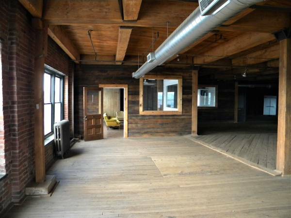 1427 West 9th Street – photo 1