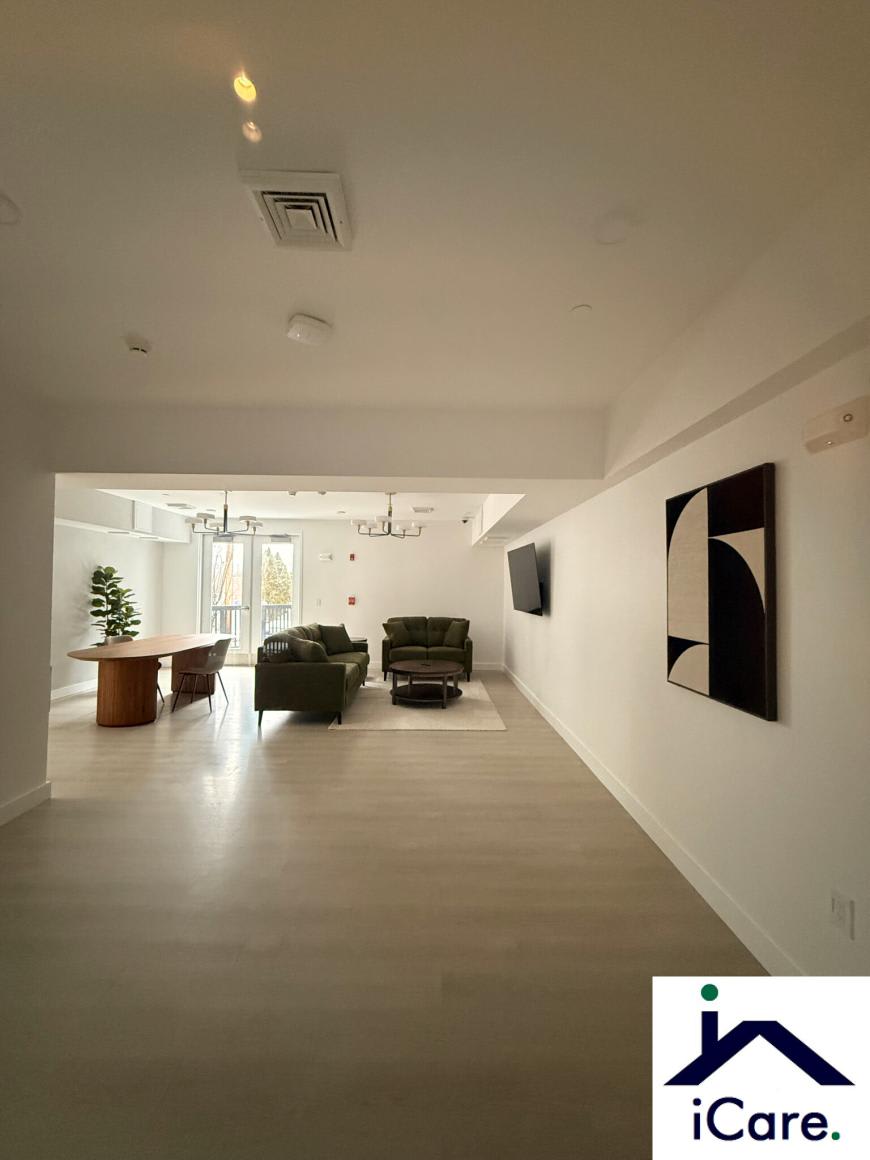 198 Gardner St. – photo 2