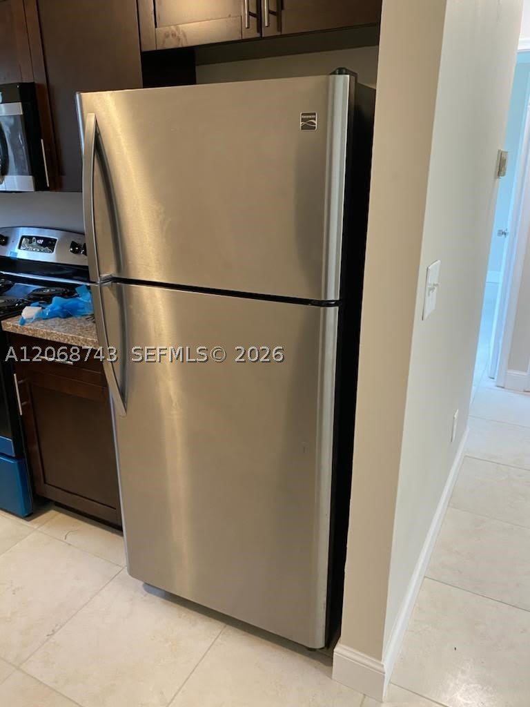 2416 Nw 79Th Ter – photo 4