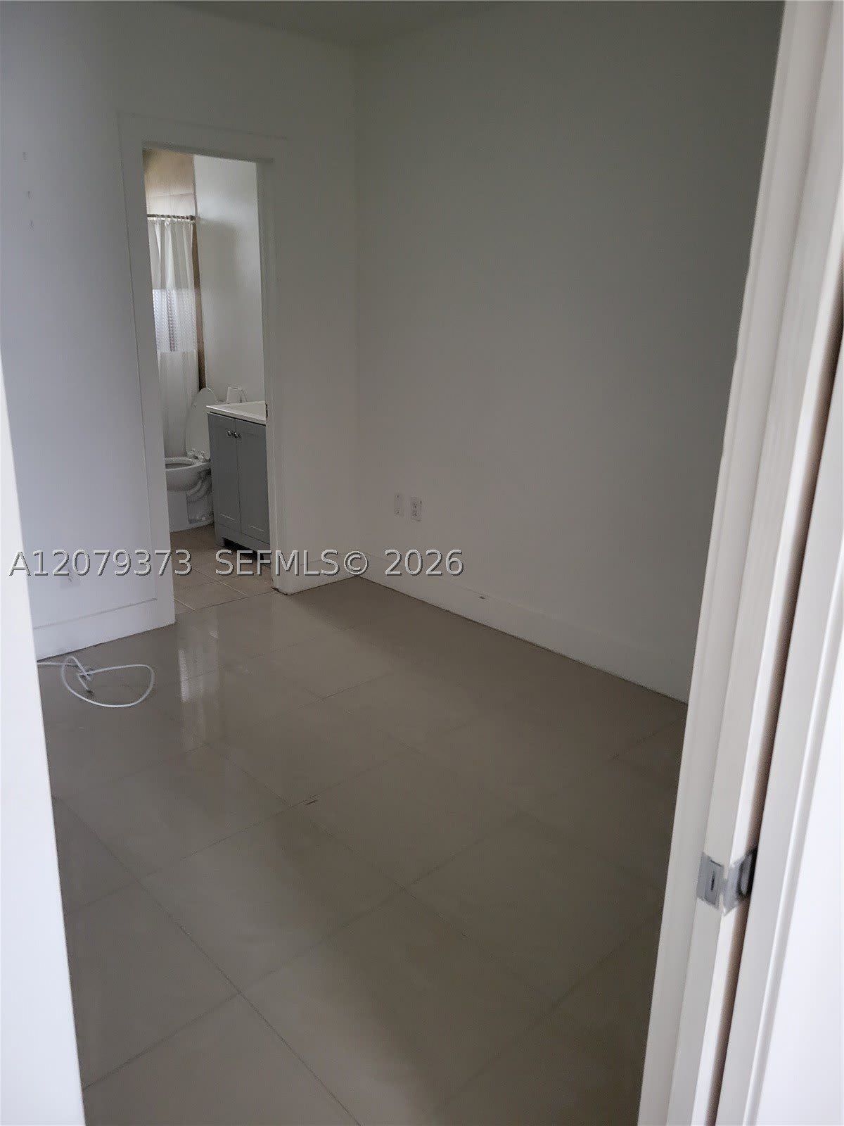 7725 Carlyle Ave – photo 3