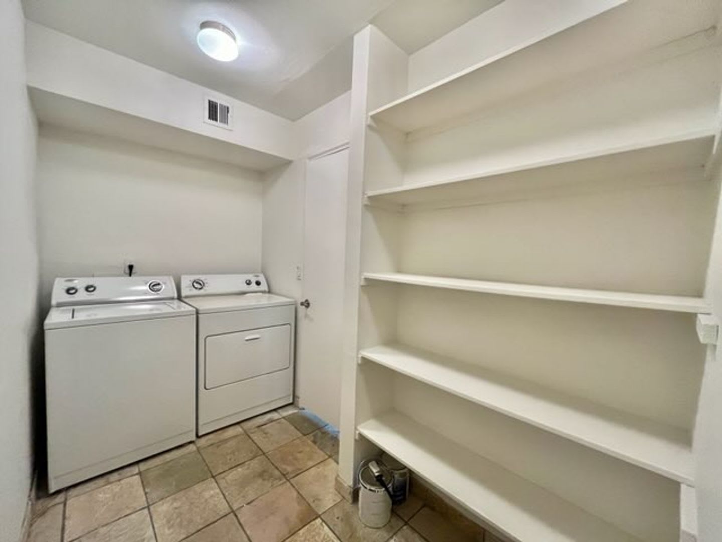 Ground Floor 2 Bed 2 Ba Condo in Northern Phoenix – photo 4