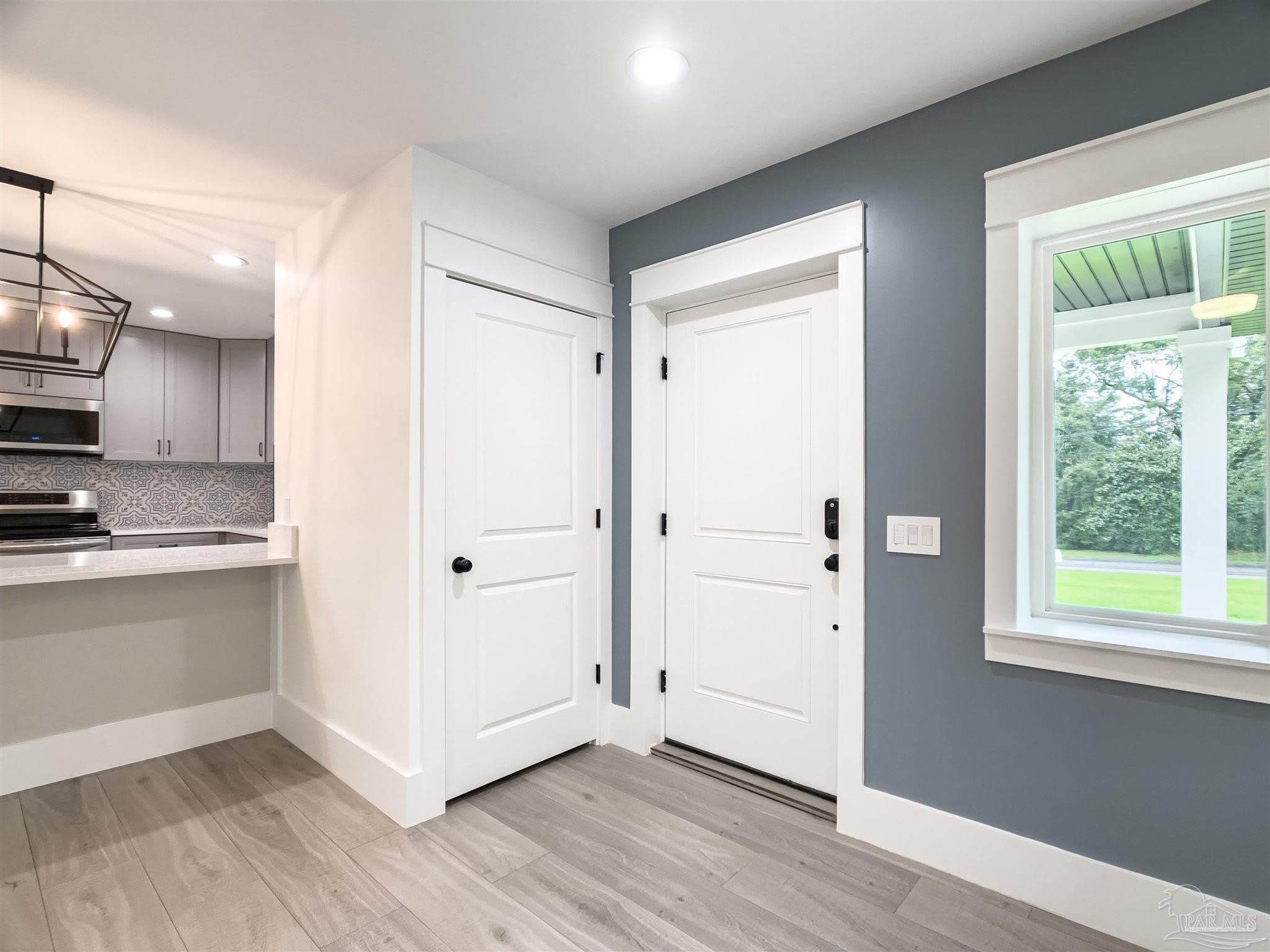 10047 Noriega Dr – photo 3