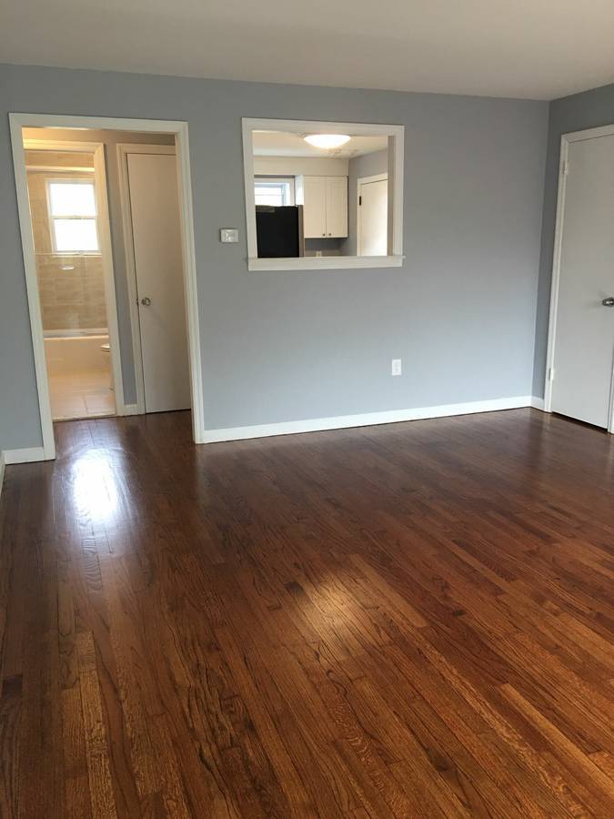 The Executive Sky View Condo (HEAT + HOT Water Included) – photo 3